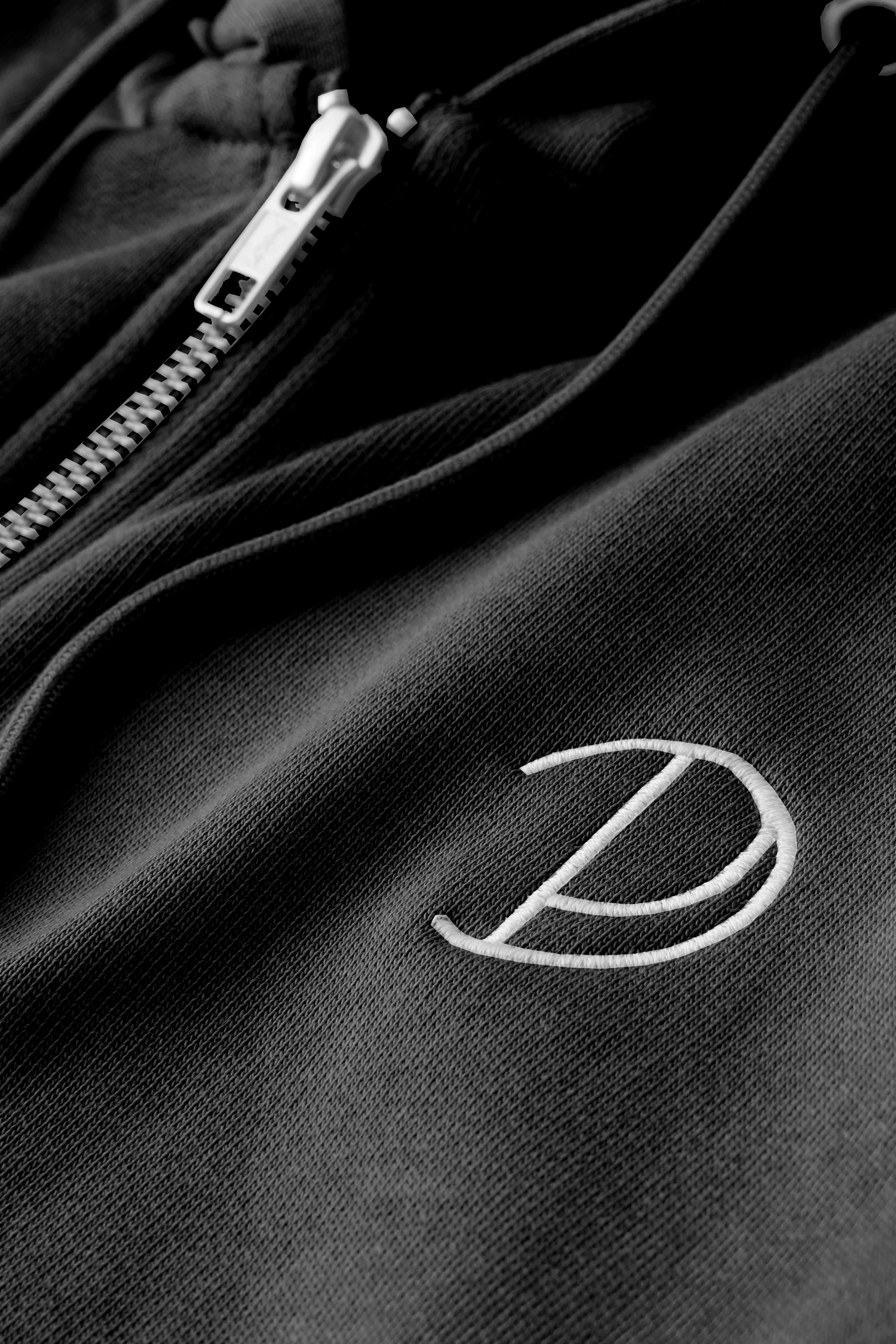 Geborduurde P-hoodie met rits