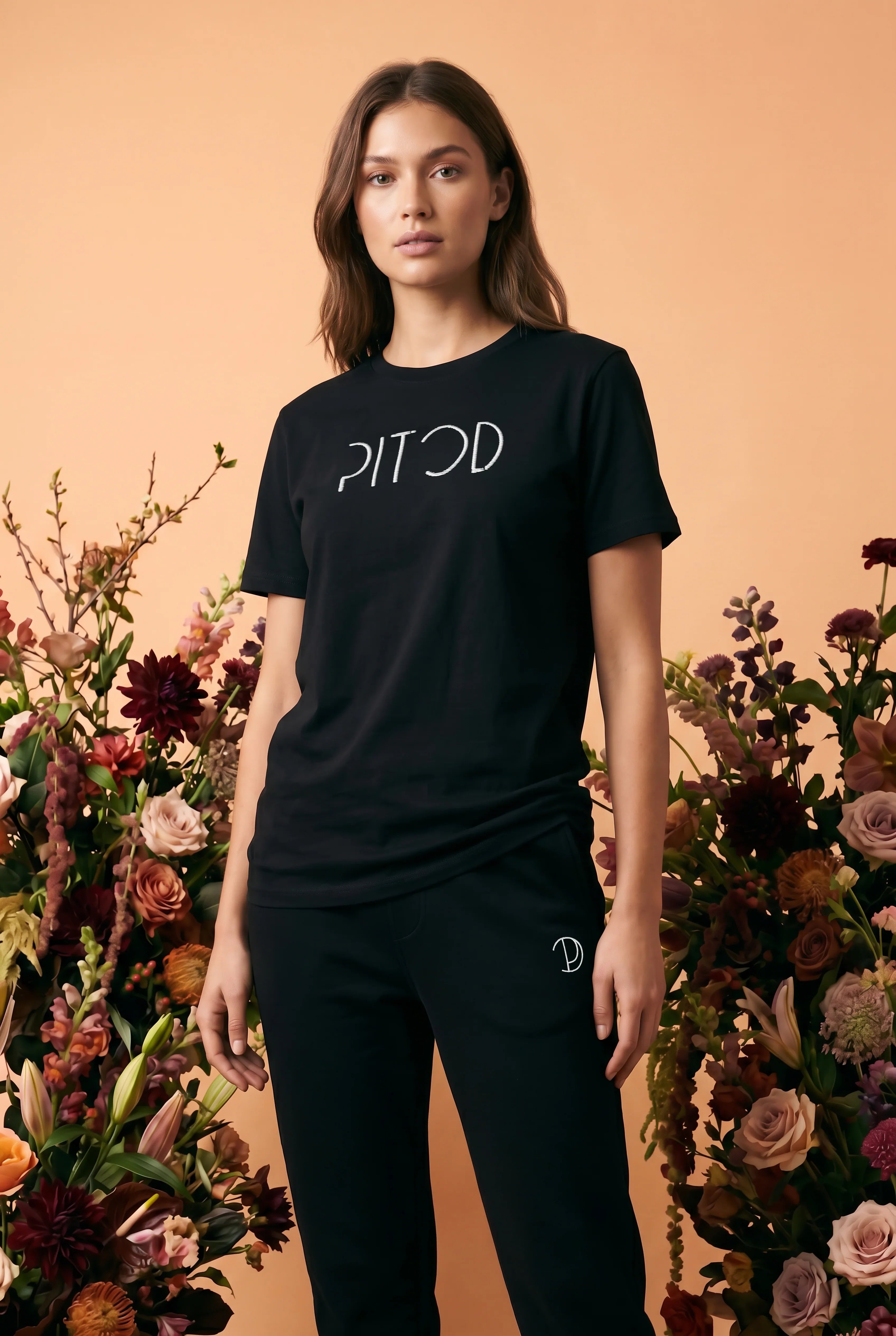 Broderad Pitod T-Shirt