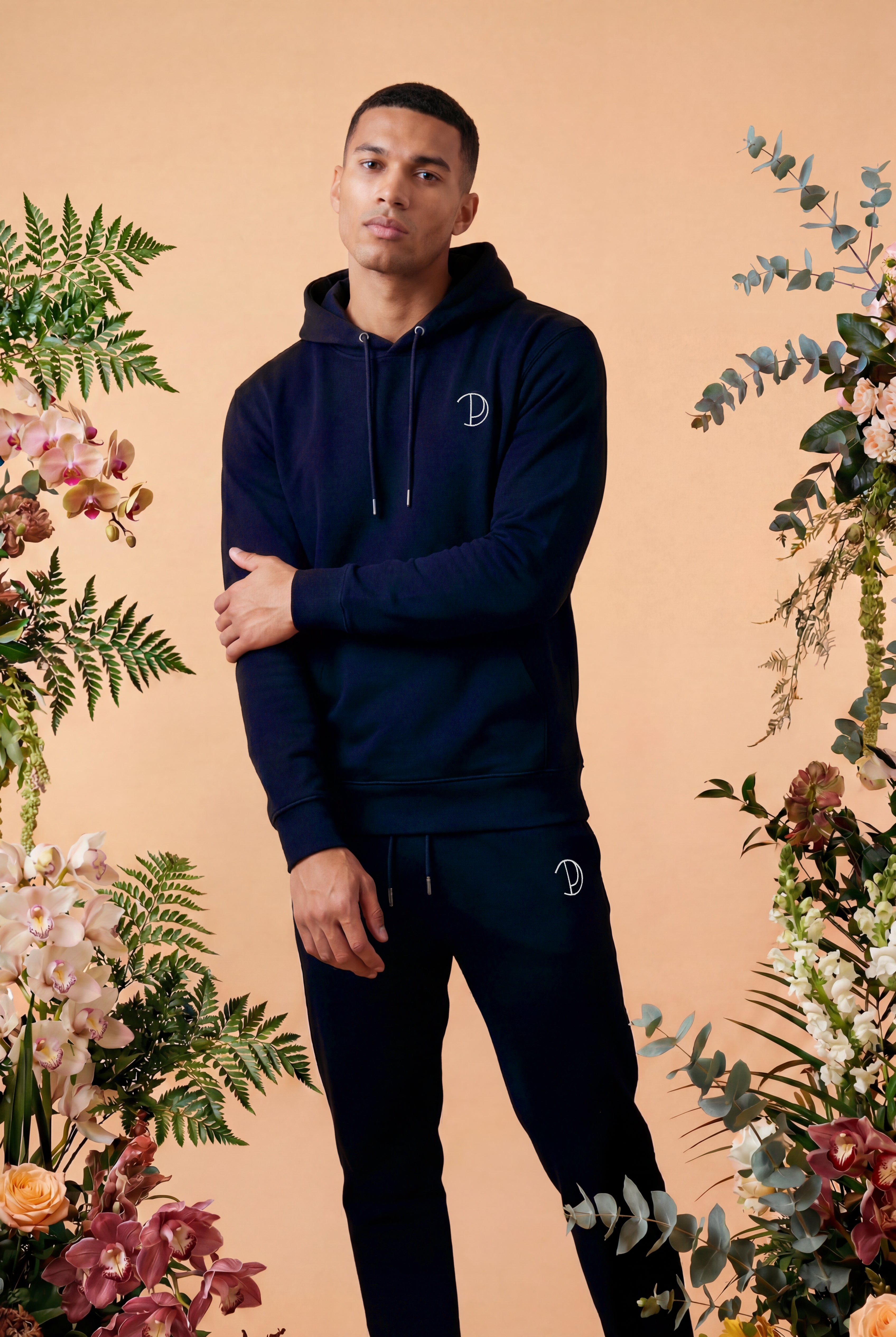 Sweat à capuche avec logo brodé