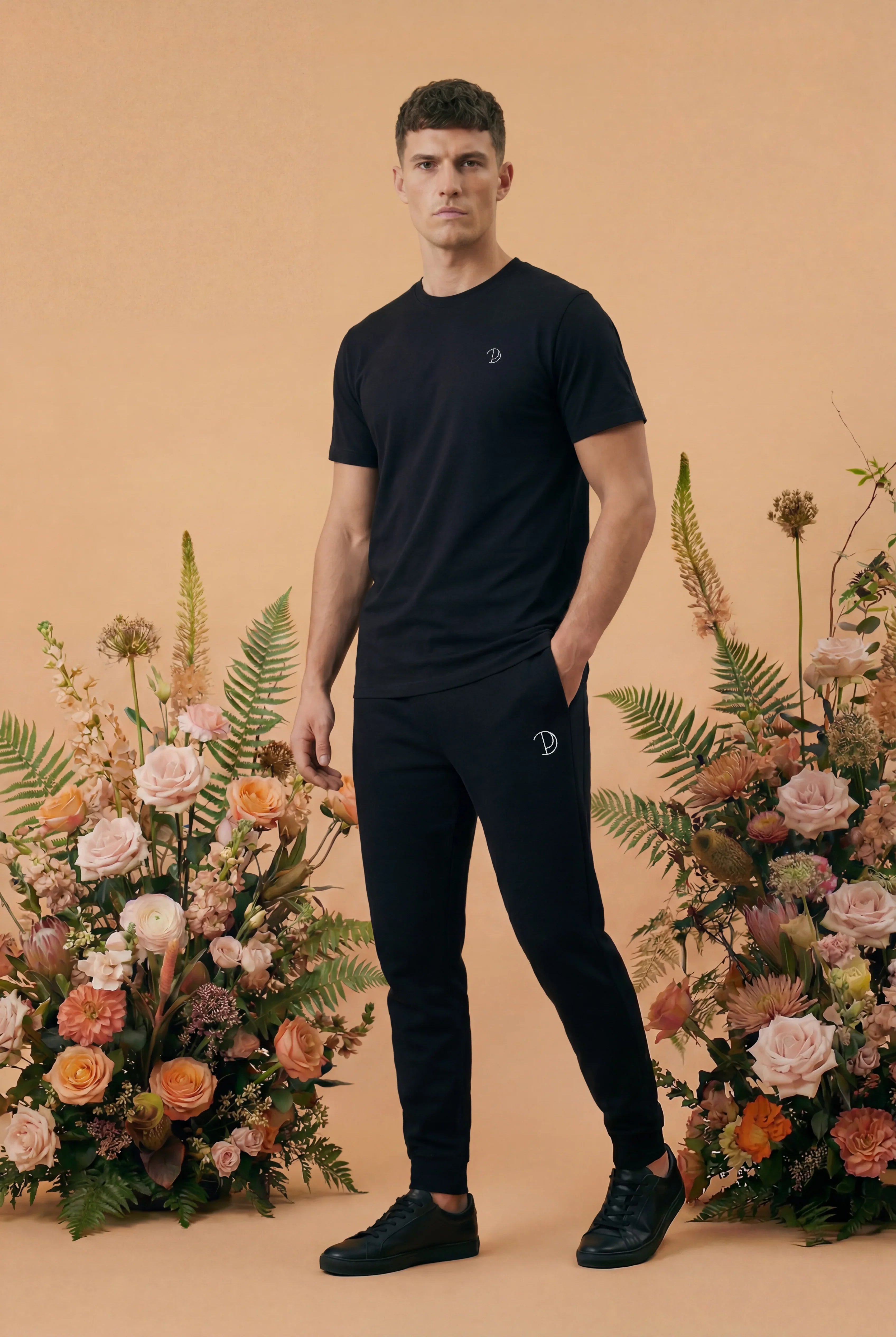 Geborduurd P T-shirt