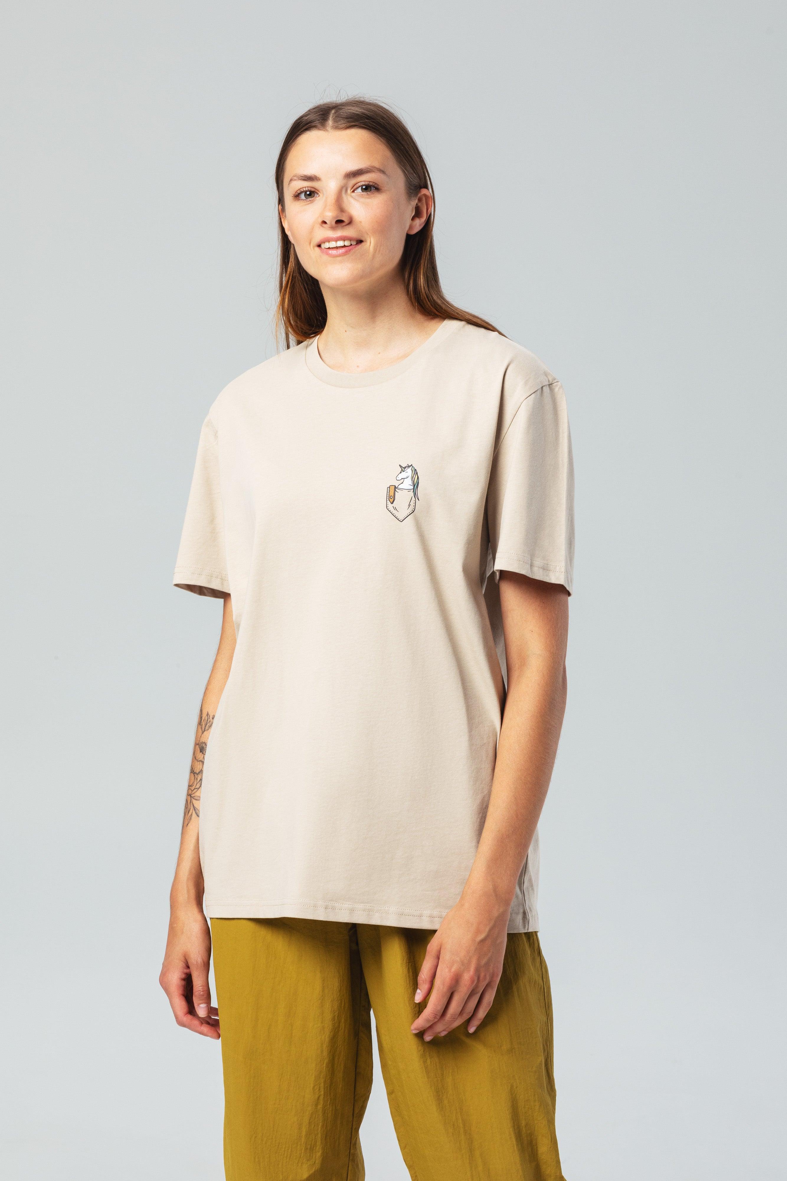 Unicorn T-Shirt | T-Shirts | pitod.com