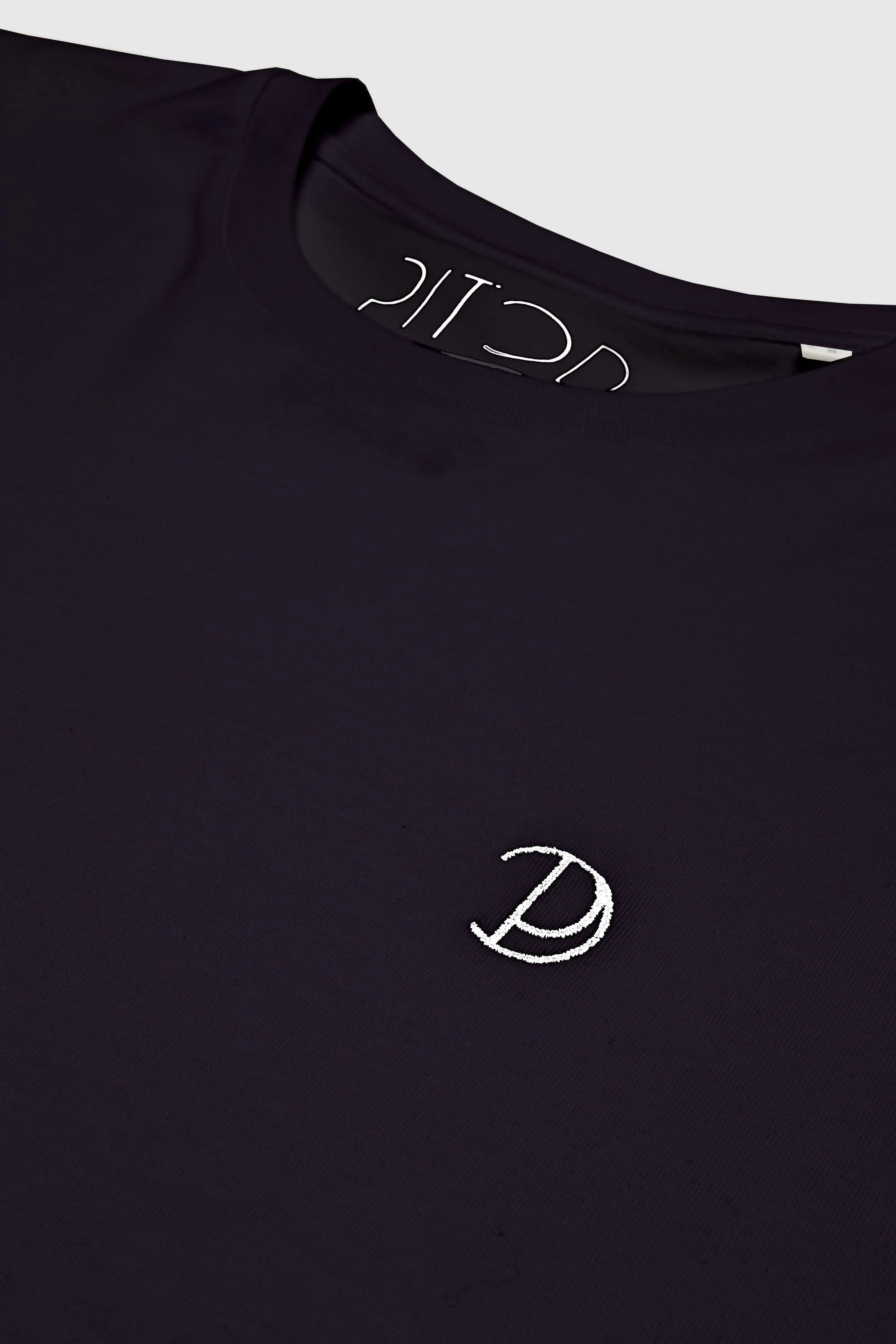 Chest Logo T-Shirt | T-shirt | pitod.com