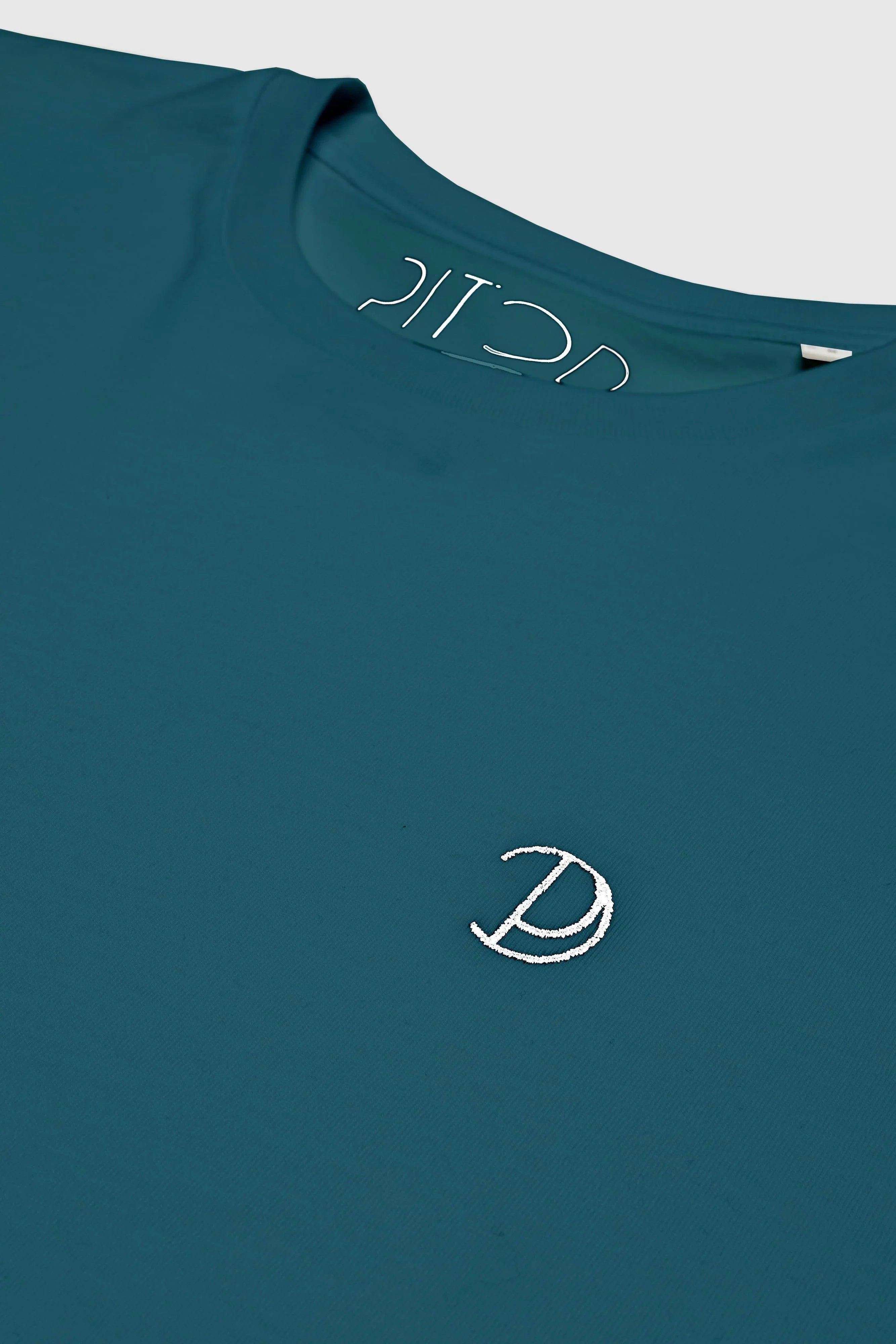 Chest Logo T-Shirt | T-shirt | pitod.com