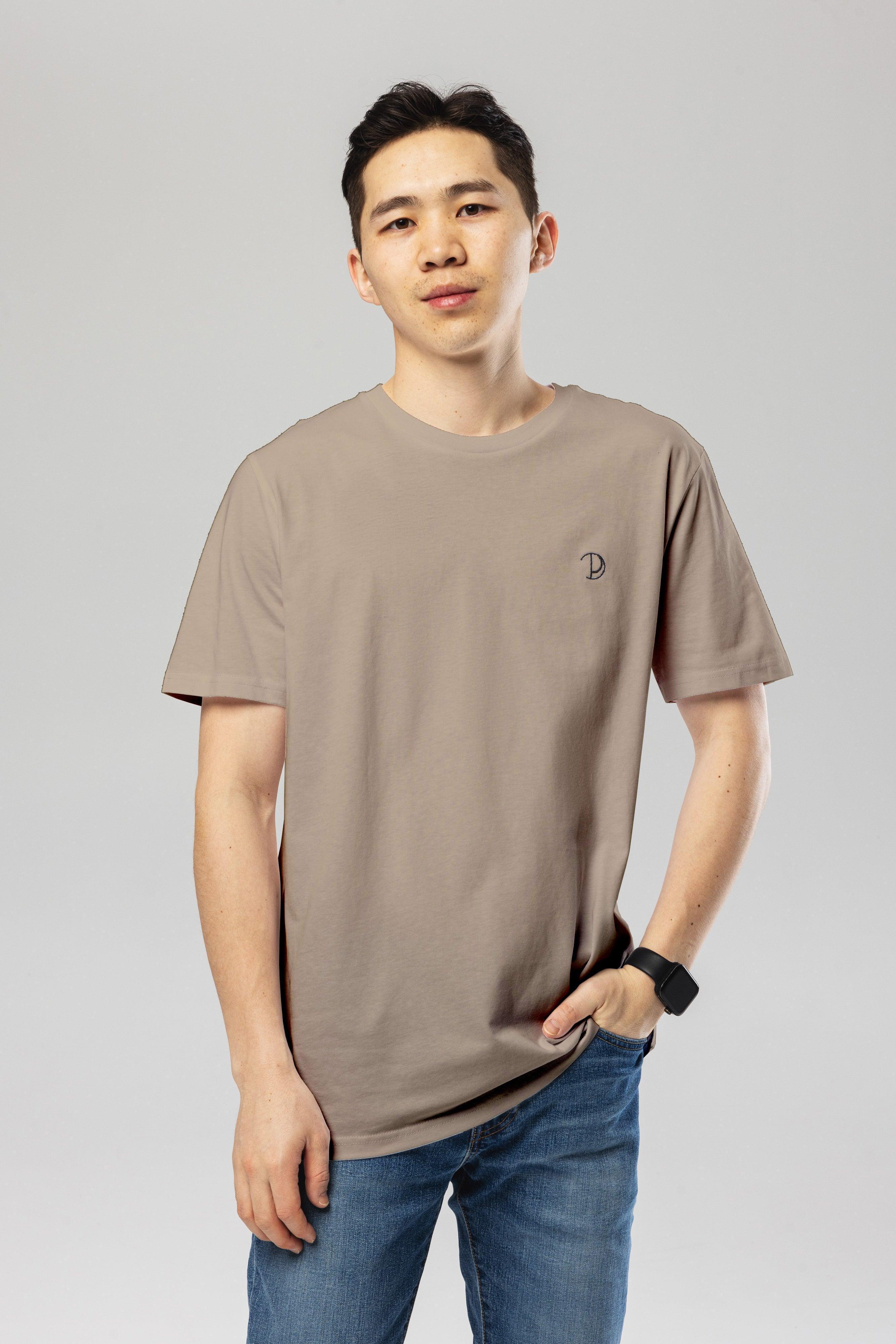 Chest Logo T-Shirt | T-shirt | pitod.com