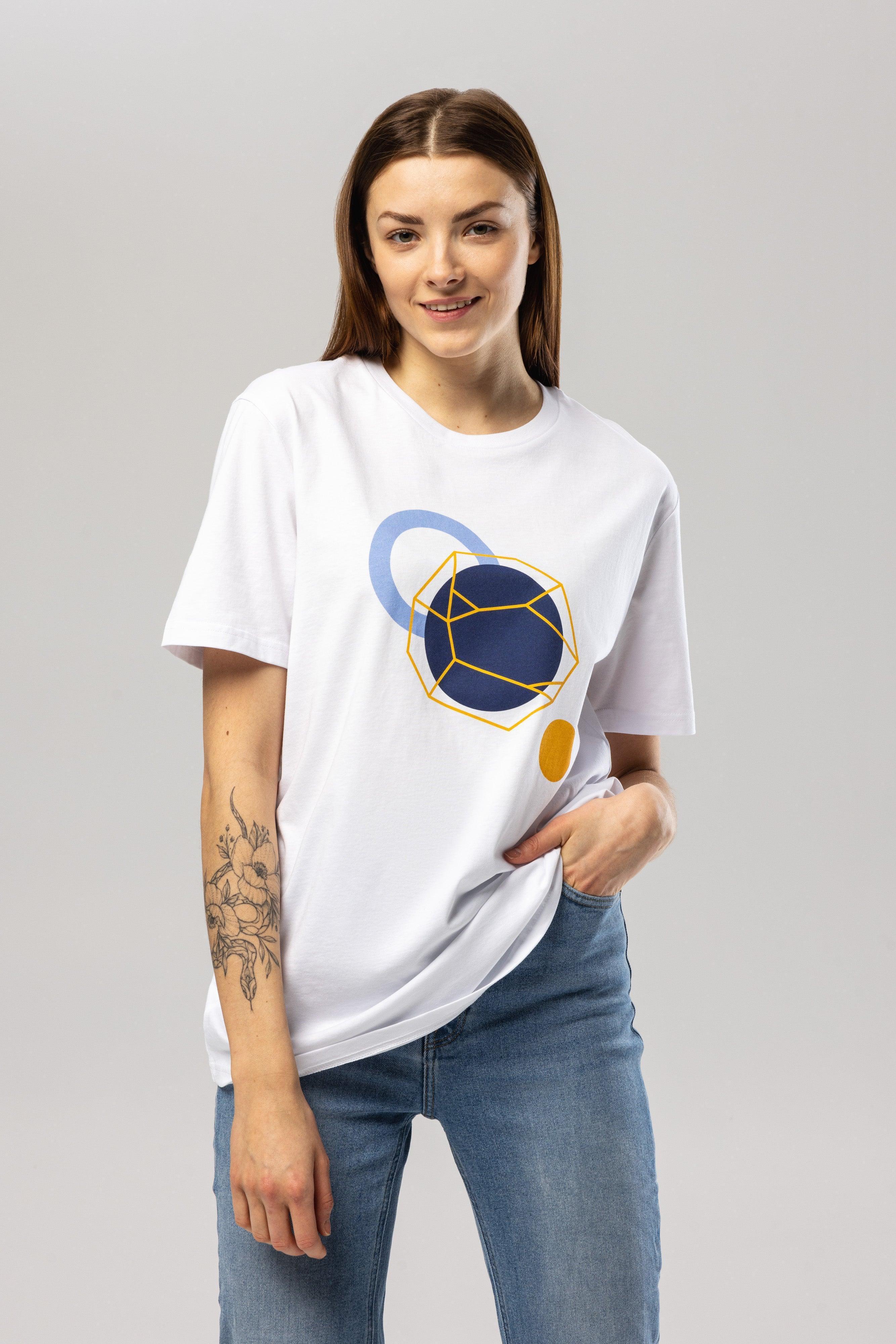 Earth T-Shirt | T-shirt | pitod.com