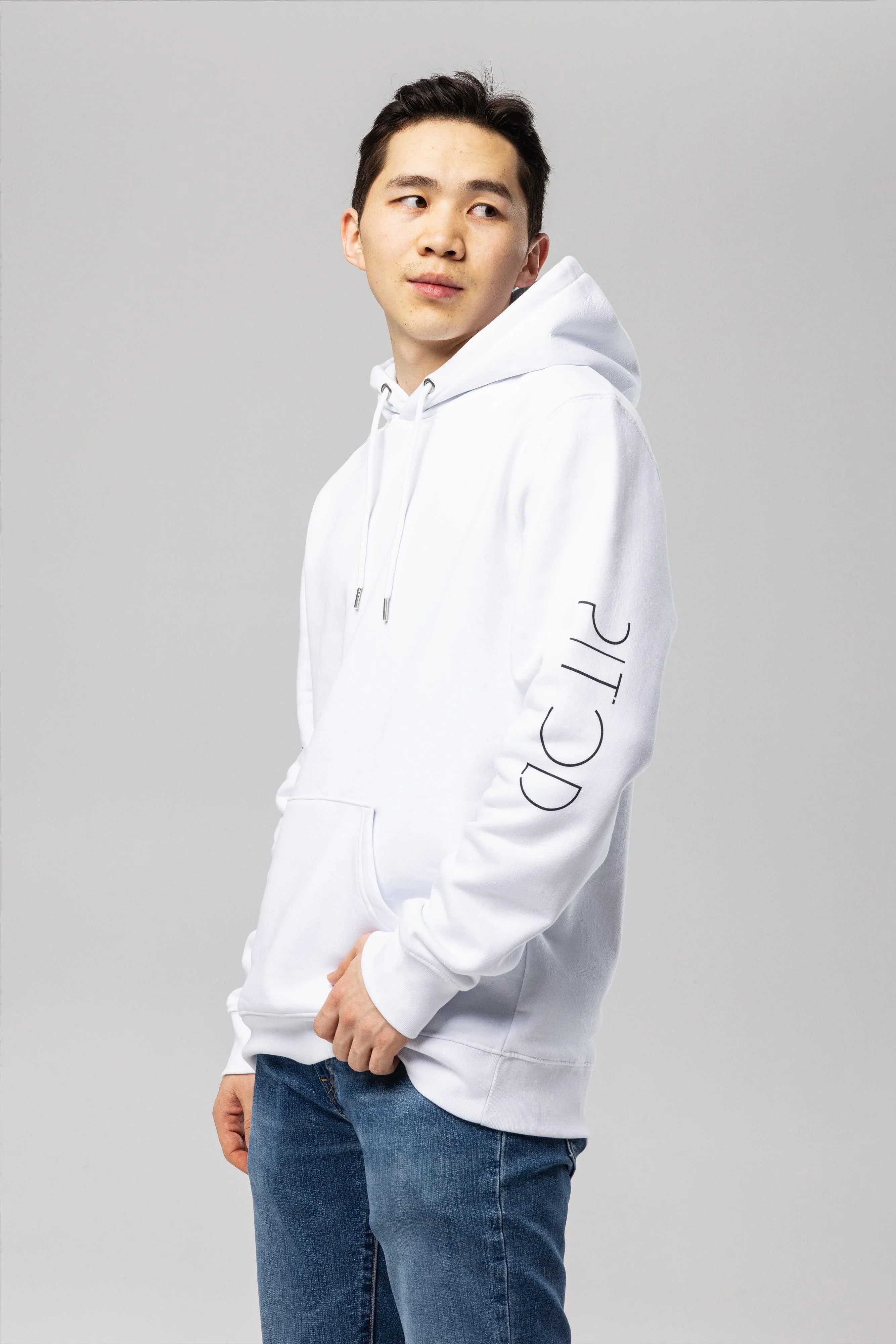 Pitod Sleeve Hoodie | Hoodie | pitod.com