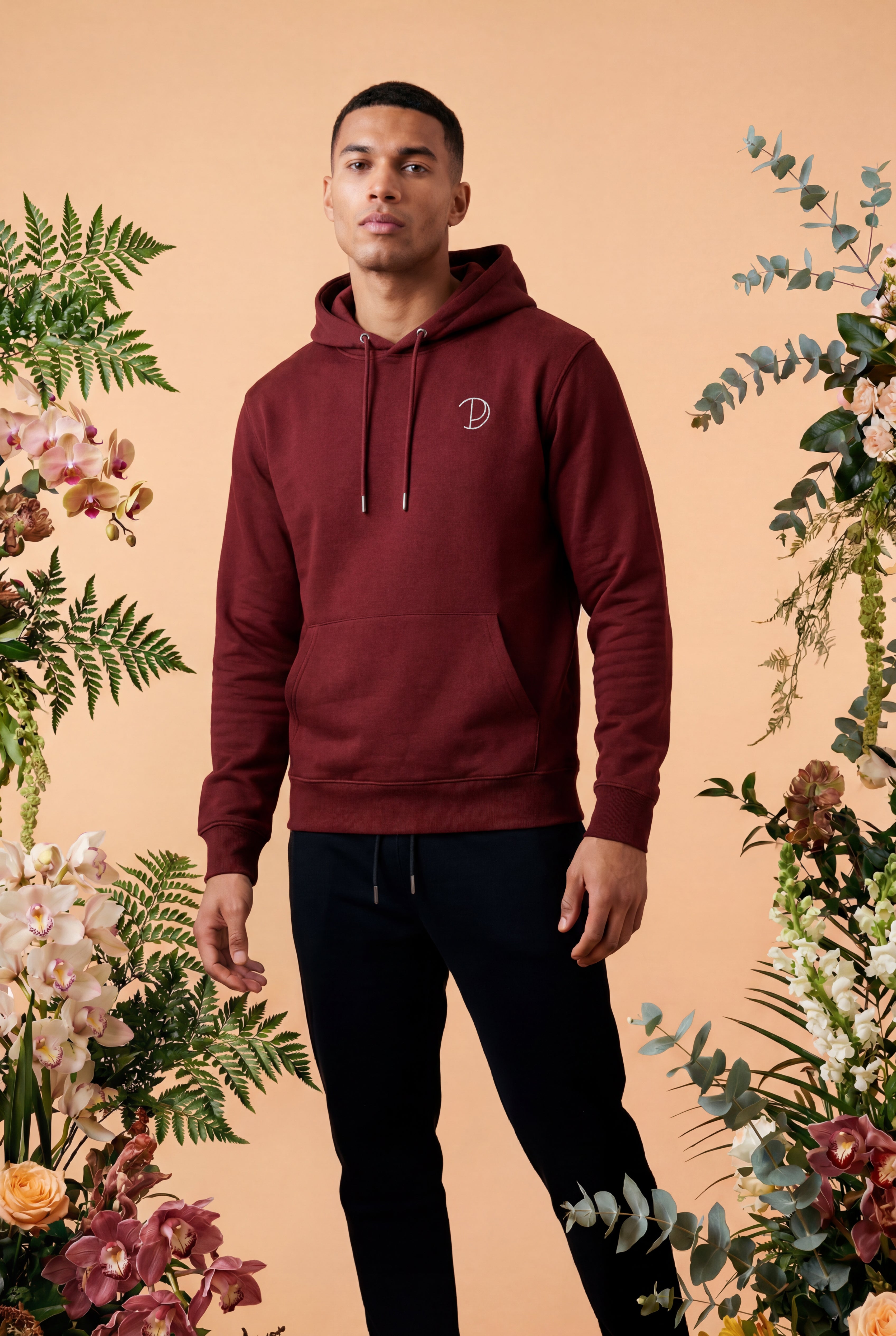 Sweat à capuche avec logo brodé