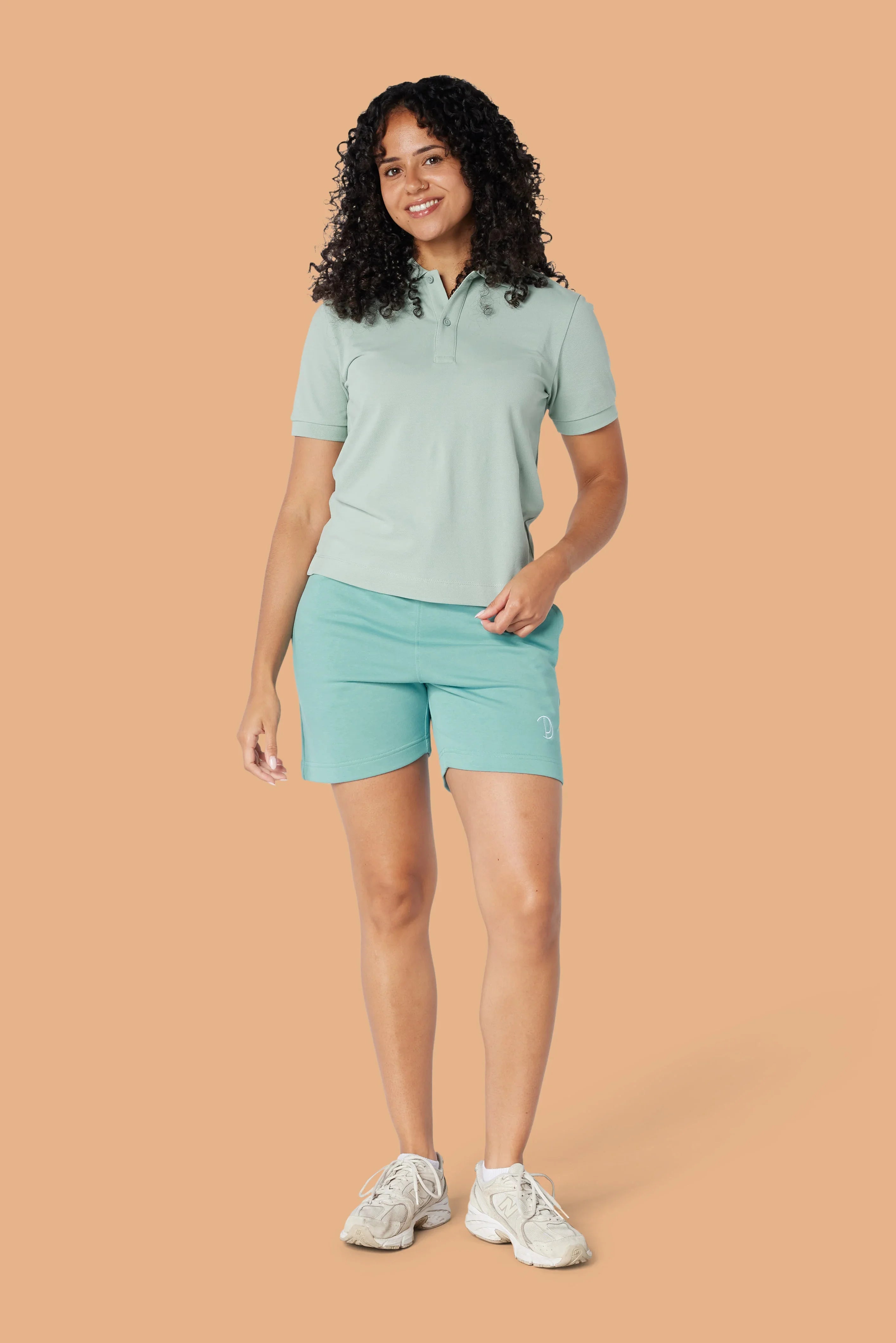 Kirjonta P shortsit