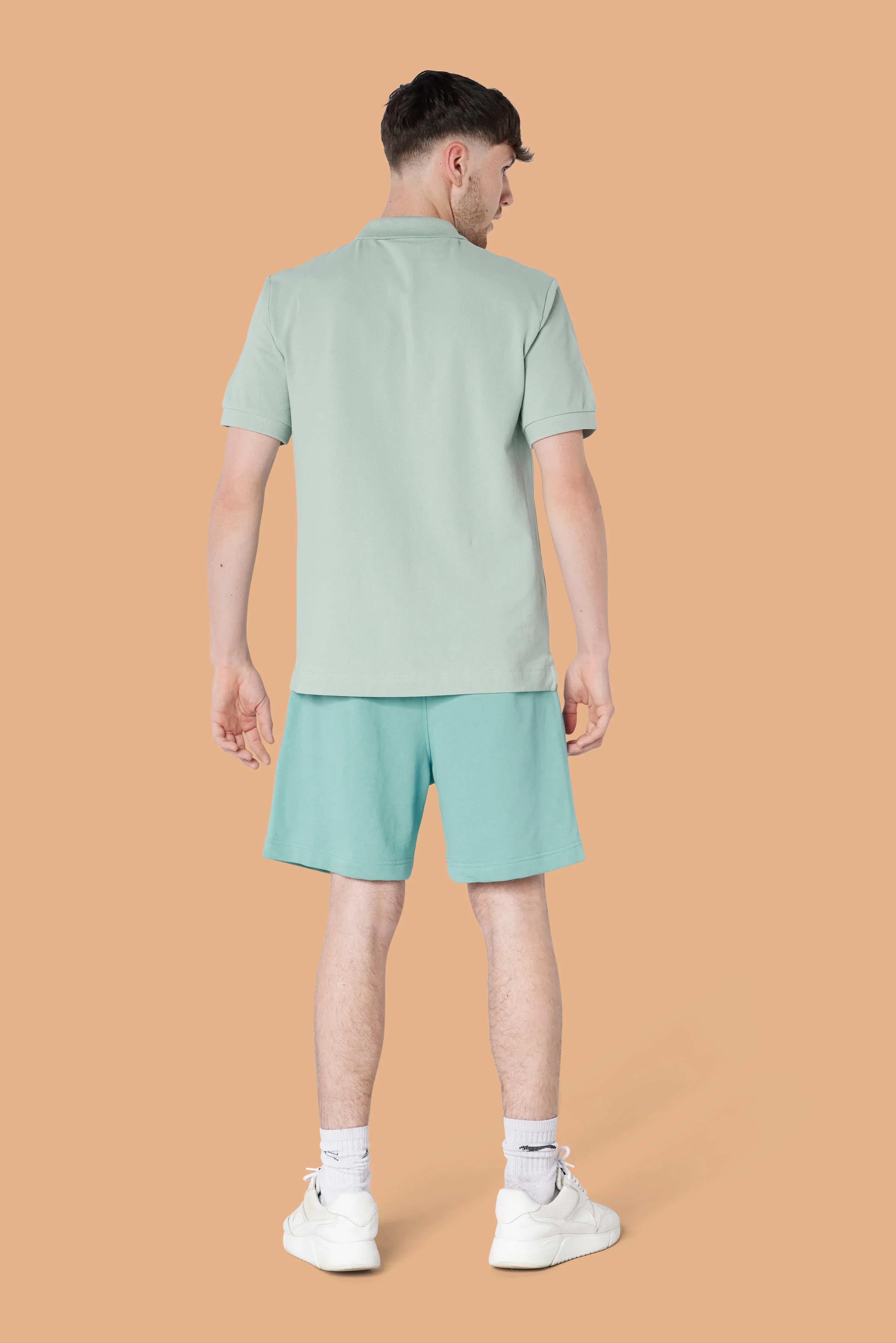 Kirjonta P shortsit